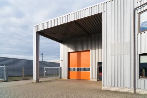 Go Local Storage (StorEdge) storage facility exterior view